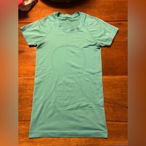 Lululemon short sleeve swiftly tech-teal